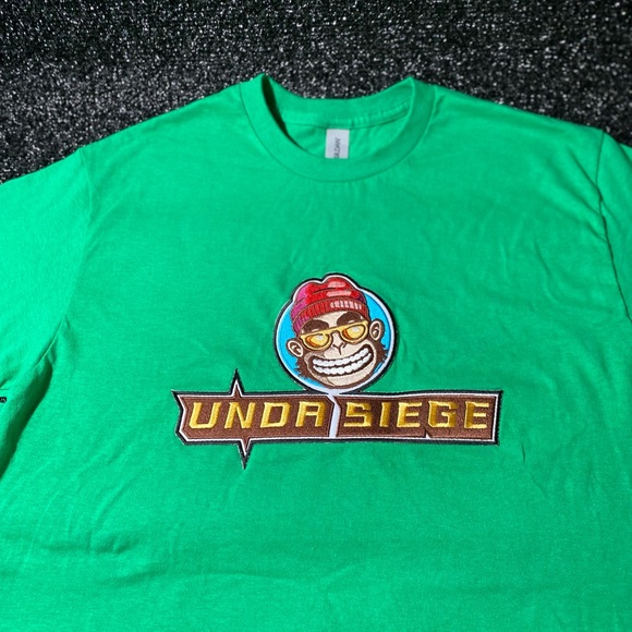Brand new Unda  Siege T-shirt size M - Picture 2 of 2